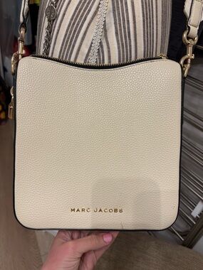 Marc Jacobs Cream Pebbled Leather Crossbody with Gold Hardware